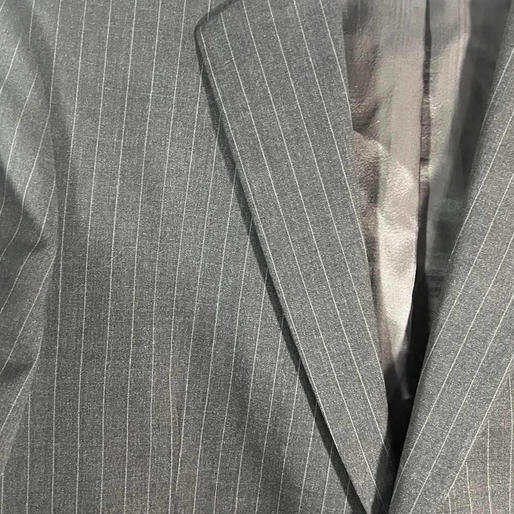 Brooks Brothers 1818 Madison Men pinstripe 100% Wool Blazer Sport Coat Jacket 42